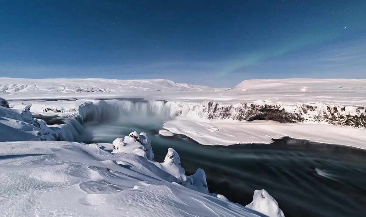 Akureyri Winter Travel Guide 2026: Iceland Trip